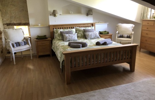 Monteton Other | Charming farmhouse with private pool in secluded location.