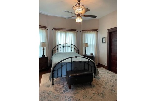 Eastview Other | Charming Farmhouse with Lake Views - just 15 minutes from Elizabethtown