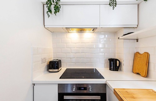 Tufnell Park Apartment | Charming First Floor Flat in Tufnell Park