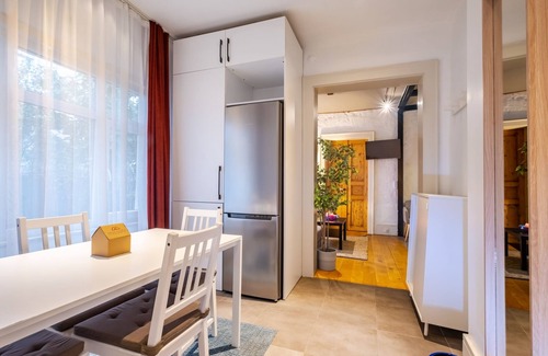 Tophane Apartment | Charming Flat 8 min to Galataport in Beyoglu