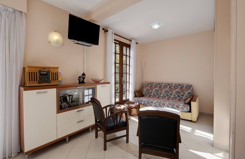 Drap Apartment | Charming Flat with Pool