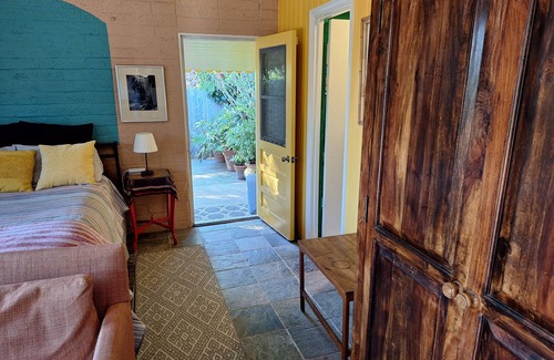 Toro Canyon Apartment | Charming Foothills Studio with WiFi in Carpinteria