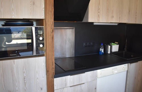 Font-Romeu-Odeillo-Via Apartment | Charming chalet-style T2 cabin, near center and lifts, perfect for holidays