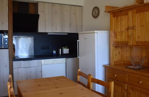Font-Romeu-Odeillo-Via Apartment | Charming chalet-style T2 cabin, near center and lifts, perfect for holidays