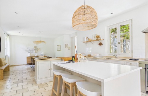 Maussane House | Charming Village House with Pool in Maussane - Walk to Shops & Sites