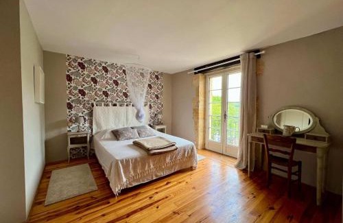 Mauzac-et-Grand-Castang House | Charming house for 14 pool and indoor hottub