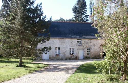 Saint-Benoit-la-Foret Cottage | Charming cottage in Saint-Benoît-la-Forêt with private garden, near Loire Castles