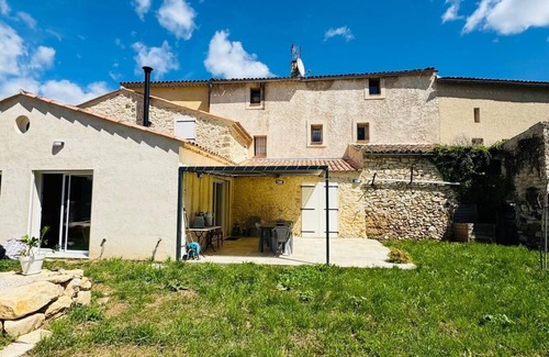 Saint-Paul-Les-Durance Villa | Charming house between Aix en Provence and the Southern Alps