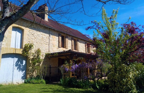 Saint-Vincent-de-Cosse Villa | Charming Farmhouse Villa, Private Pool, WiFi, 4G, 3.5 Hectares - Beynac, Sarlat