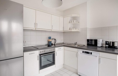 Friedrichshain Apartment | Charming Friedrichshain 2BR at Boxhagener Platz, by Blueground