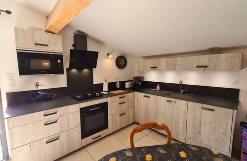 La Begude-de-Mazenc House | Charming gite La Martinelle