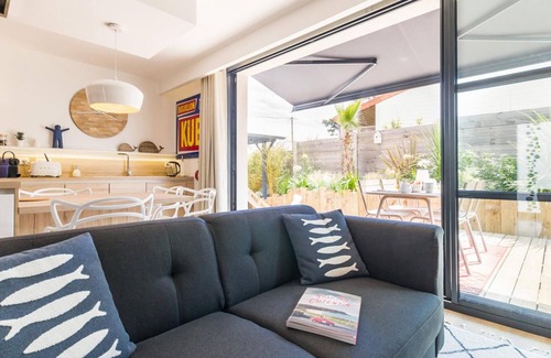 Barneville-Carteret Cottage | Charming Ground-Floor Home with Terrace & Modern Amenities Near the Beach