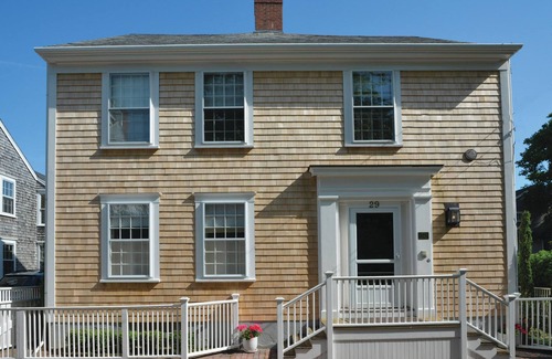 Nantucket Town House | Charming Green Unit - King Bed and Private Bath