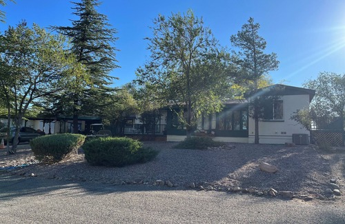Prescott Cottage | Charming Guest Cottage in a wonderful Prescott golf course community