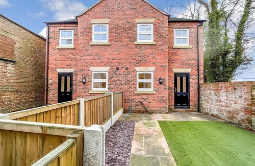Leek House | Charming Haven in the Peak District