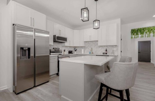 Braselton Apartment | Charming Hideaway w/KingBed Firepit Near RoadATL