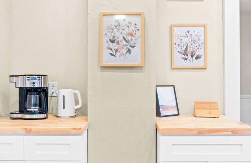High Point House | Charming High Point Retreat, near HP Market & HP University