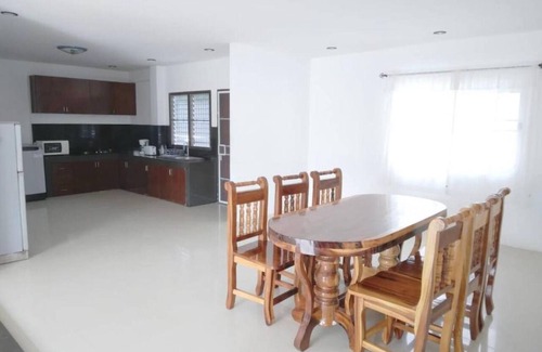 Kamala Villa | Charming Hillside 3 Bedroom Vacation Home with Pool