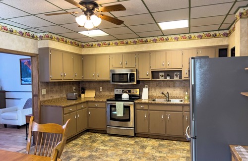 Fredericksburg House | Charming, historic 3-bedroom house in quaint Fredericksburg with AC, WiFi