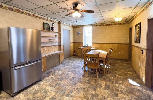 Fredericksburg House | Charming, historic 3-bedroom house in quaint Fredericksburg with AC, WiFi