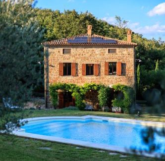 Quadro Villa | Charming Historic Villa-10 acres