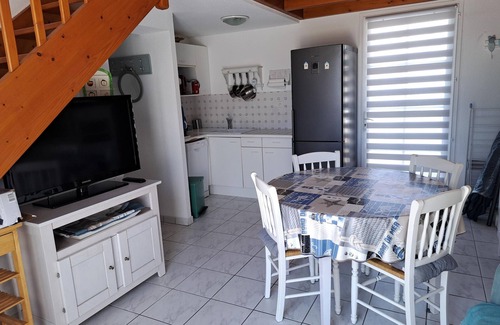 Saint-Jean-de-Monts House | Charming house near golf and beach with terrace and parking