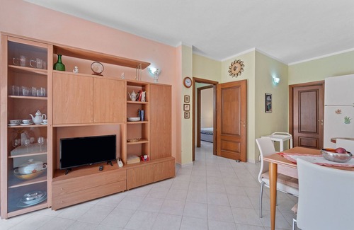 Villasimius House | Charming Holiday Apartment “Casa Elisabeth” with Mountain View