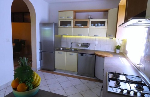 Ljubac House | Charming Holiday House in Ljubač with Private Pool and Mountain Views