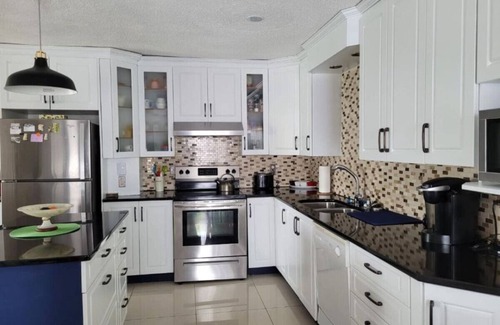 Downtown Gatineau House | Charming Home 15 Minutes to the Parliament