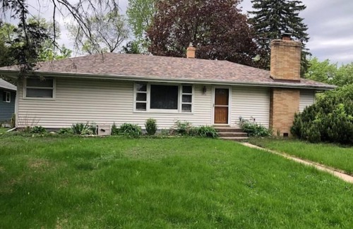 Falcon Heights House | Charming Home near heart of the Twin Cities/U of M