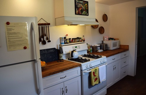 Mesilla Park House | Charming home, quiet neighborhood, close to NMSU & Convention Center