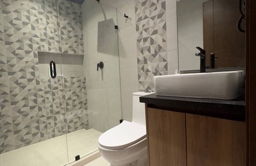 Culiacan Hotel | Charming hotel in Culiacán Rosales with WiFi, fitness room, AC. 104.