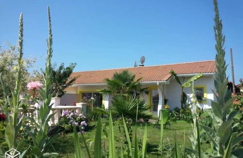 Aureilhan House | CHARMING HOUSE BETWEEN THE OCEAN AND THE LAKES