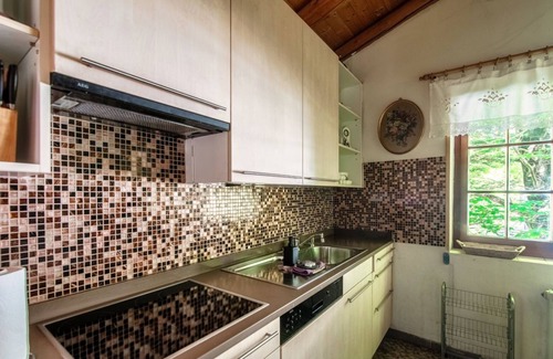 Lavertezzo Apartment | Charming house by the river in the Verzasca Valley (CASA AL FIUME)