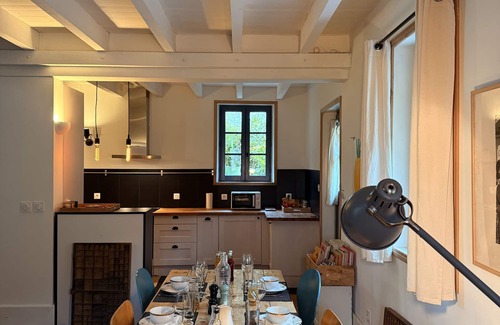 Monnetier-Mornex House | Charming house, Close to Geneva, Annecy, ski slopes, at the foot of the Salève mountains