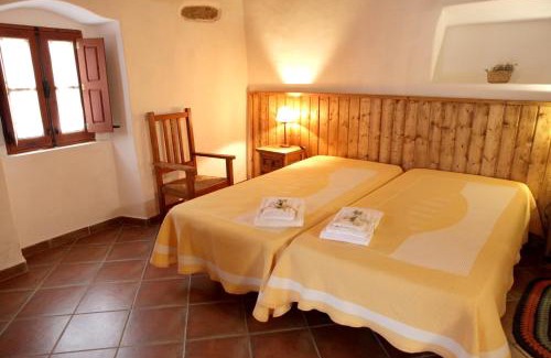 Junqueira House | Charming House in Castro Marim with Shared Pool
