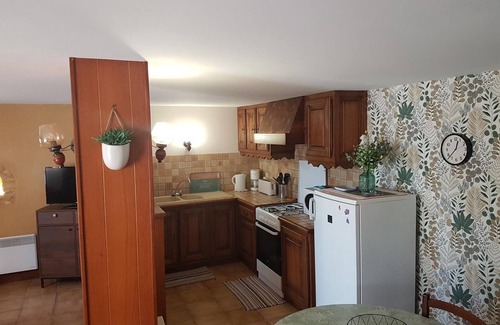 Proissans Cottage | Charming house in Proissans with garden and outdoor play area