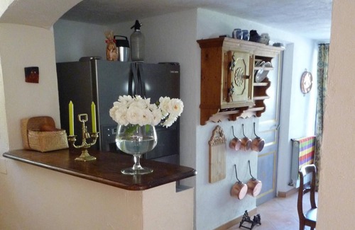 Murs Villa | Charming house in the heart of unspoilt countryside, swimming pool, peace and quiet!