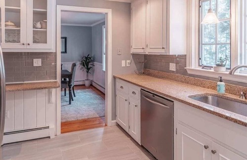 Wolfeboro House | Charming house near beaches, lakes and mountains