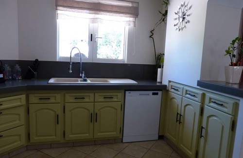 Porto-Vecchio House | Charming house with swimming pool near beach and shops.