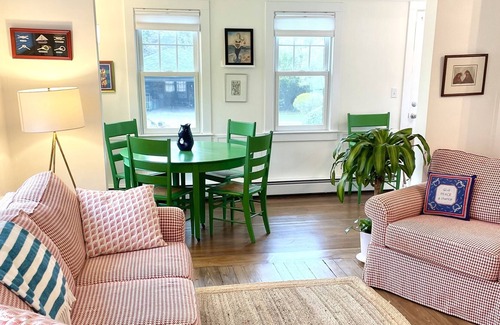 Jamestown House | charming house with private pool, half mile walk to beach