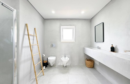 Funchal Villa | Charming house with pool and close to beaches