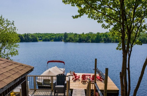 Dunchurch Cabin | Charming Lakeside Gem