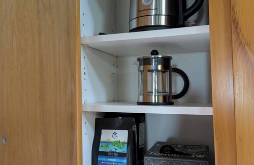 Saint Laurent Cabin | Charming Lakeview cabin in a peaceful bay