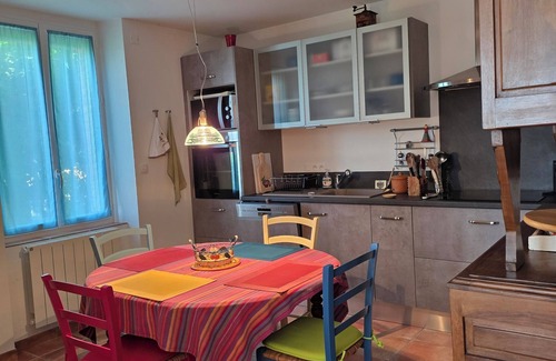 Terssac House | Charming little cottage located 7km from the episcopal city of Albi.
