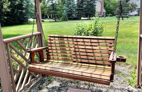 Canton Apartment | ✅Charming Loft /Studio in Canton with Private Entry, Free Snack Bar & Hot Tub.