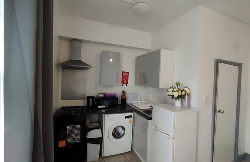 Hoe Street Apartment | Charming London apartment - with WiFi - Central station 5 minutes walk