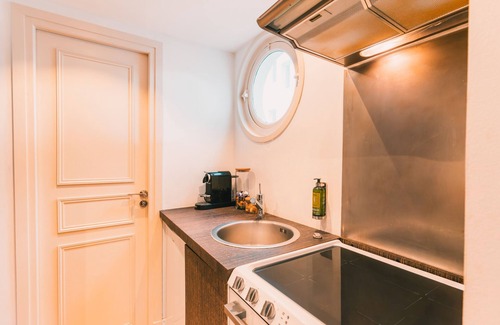 Prado-Perier House | Charming Maisonette at Prado Carré d’Or by Maison