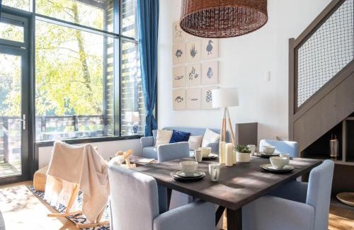 Maubray House | Charming Mansion with Pools, cleaning included