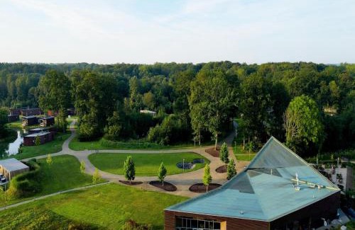 Maubray House | Charming Mansion with Pools, cleaning included